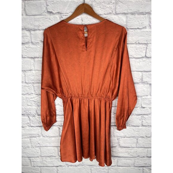 CABALLERO ANTHROPOLOGIE Women's Burnt Red Subtle Stripe Long Sleeve Short Dress - Picture 6 of 6